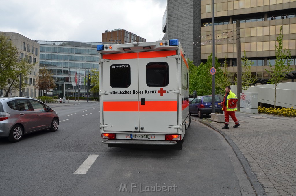 Einsatz DKV Koeln Braunsfeld Scheidweilerstr P081.JPG - Miklos Laubert